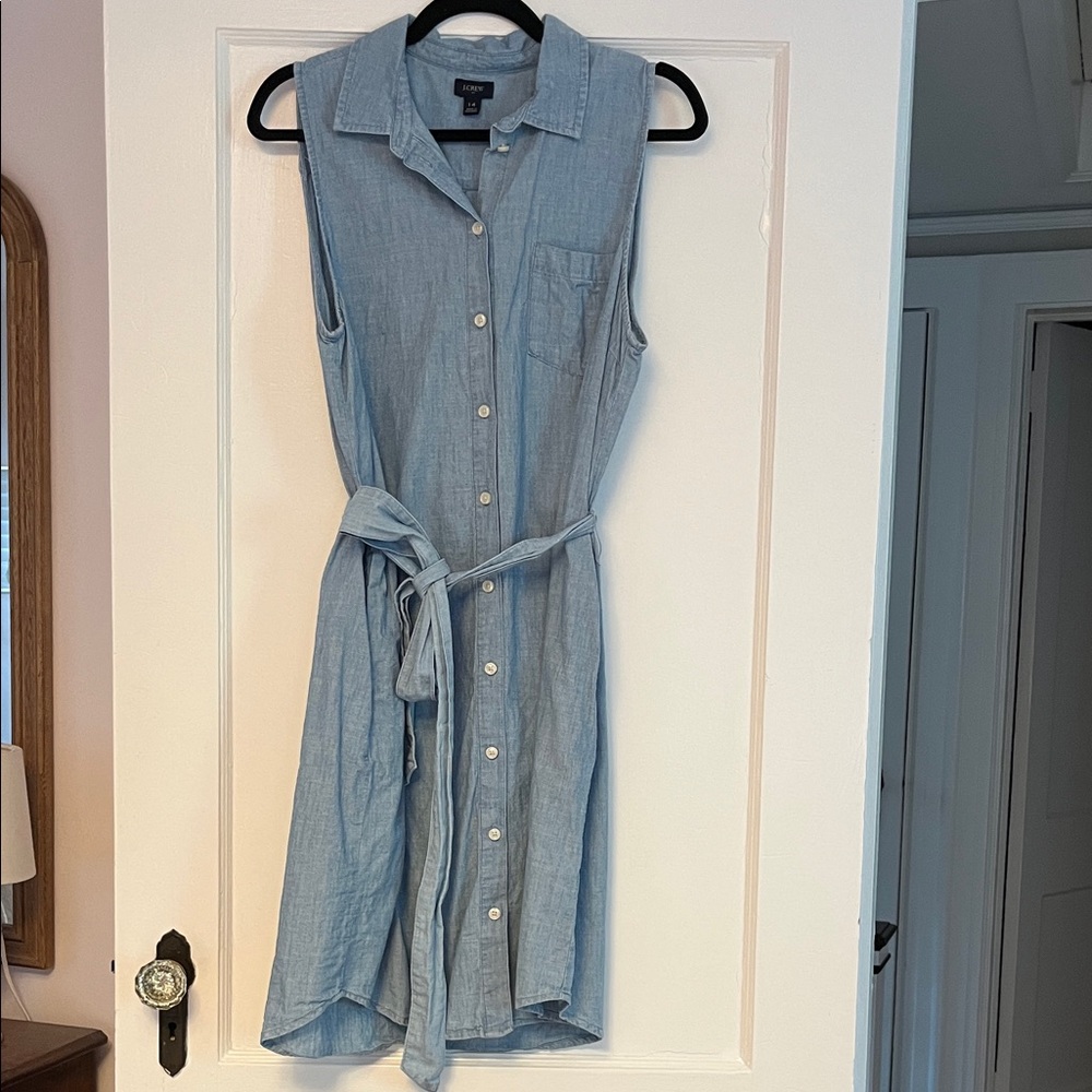 Chambray Sleeveless Shirtdress
